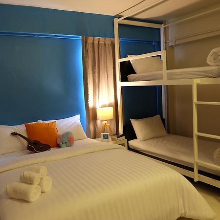OYes Hostel Krabi town Zimmer foto