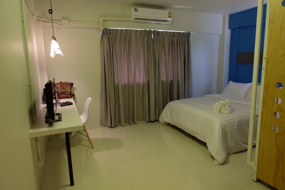 OYes Hostel Krabi town Exterior foto